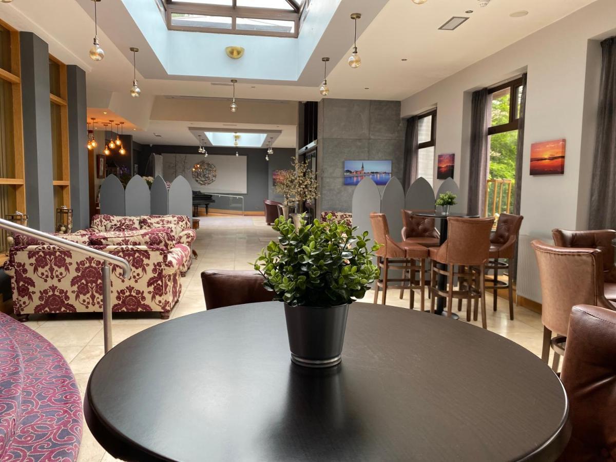 Twin Trees Hotel & Leisure Club Ballina  Eksteriør bilde